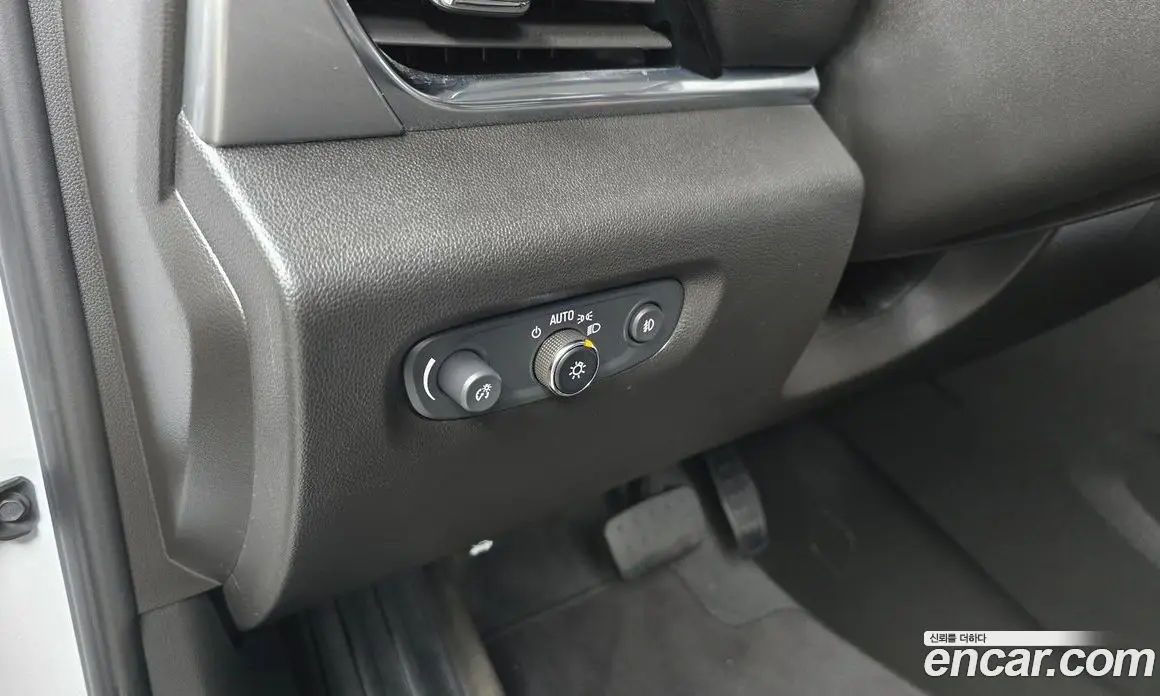 Chevrolet Traverse 2021 3.6 автомат (гидро), фото 18