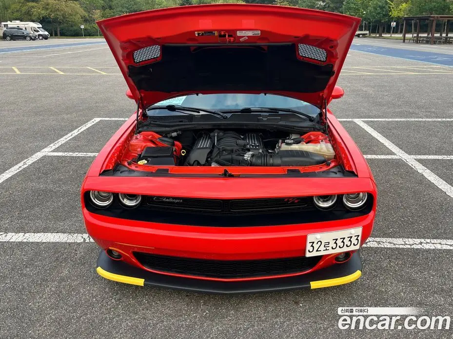 Dodge Challenger 2021 6.4 механика, фото 18 Dodge Challenger 2021 6.4 механика, фото 18