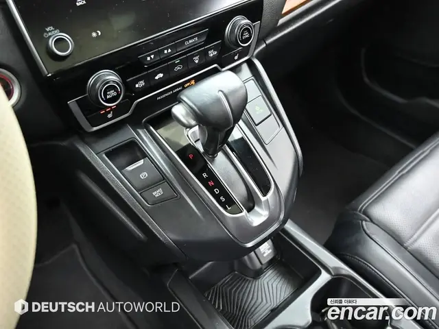 Honda CR-V 2017 1.5 автомат (гидро), миниатюра 9
