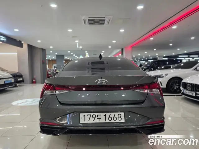 Hyundai Avante 2022 1.6 автомат (гидро), миниатюра 5