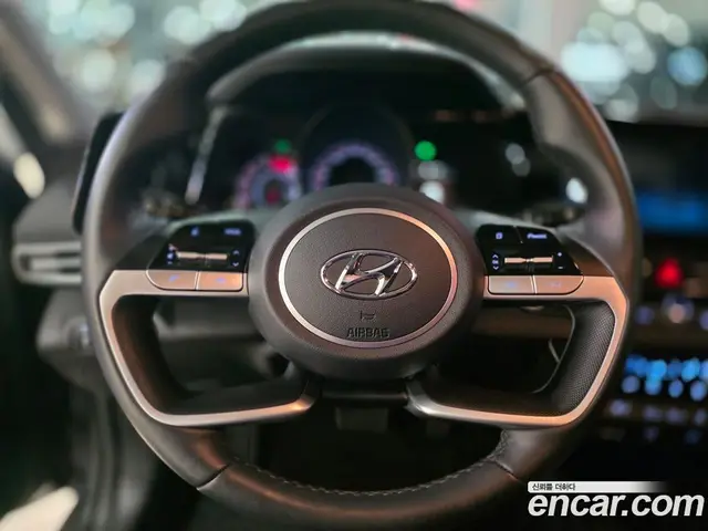 Hyundai Avante 2022 1.6 автомат (гидро), миниатюра 10