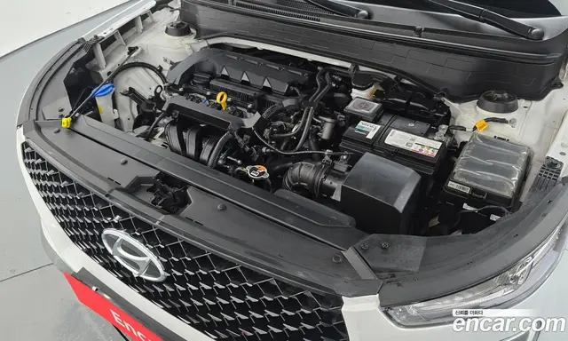 Hyundai Venue 2023 1.6 автомат (гидро), миниатюра 6