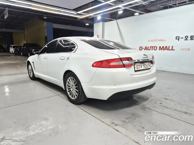 Jaguar XF 2015 2.2 автомат (гидро), миниатюра 6