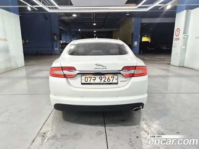Jaguar XF 2015 2.2 автомат (гидро), миниатюра 7
