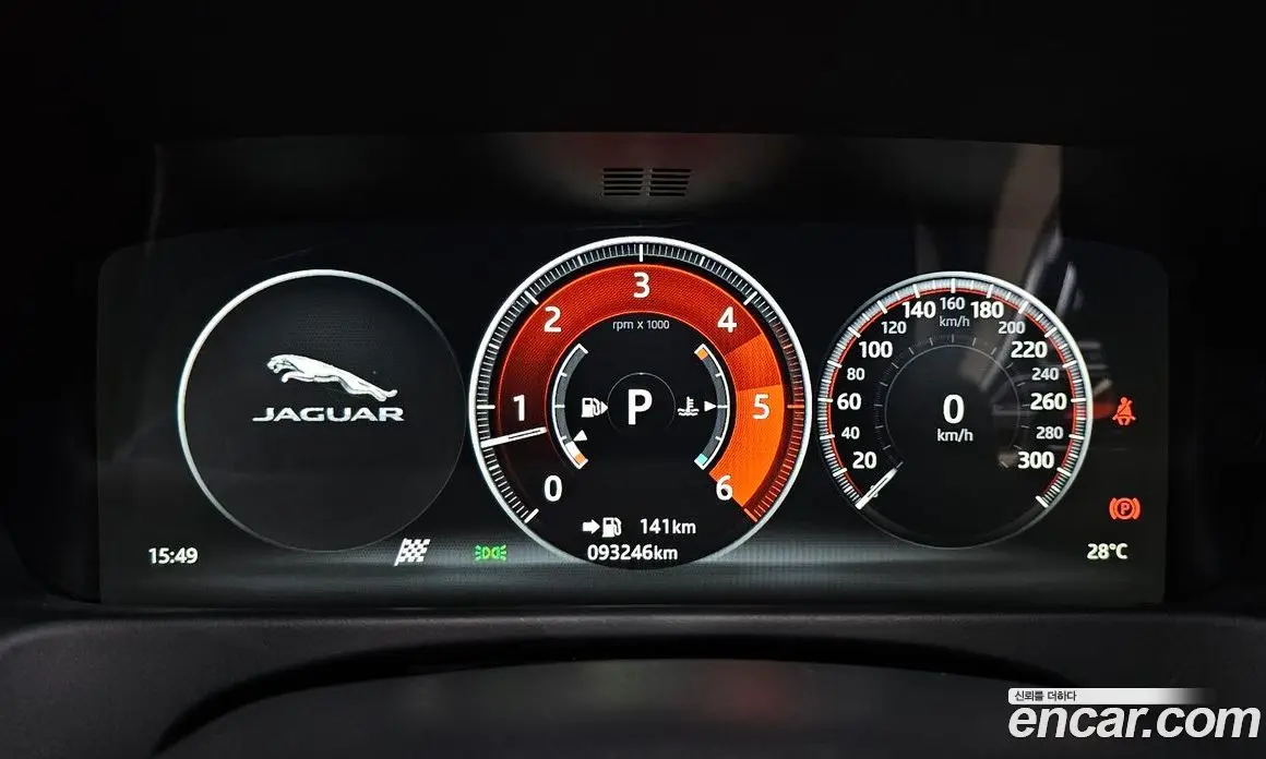 Jaguar XF 2016 2.0 автомат (гидро), фото 8