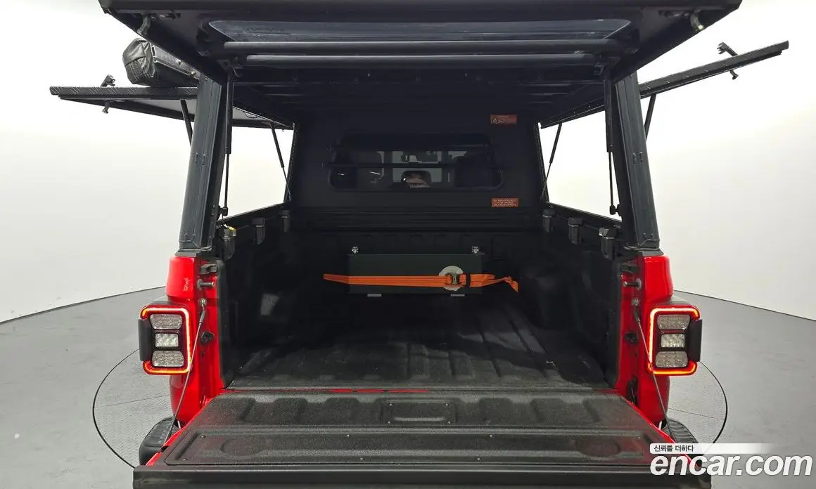 Jeep Gladiator 2021 3.6 автомат (гидро), фото 19 Jeep Gladiator 2021 3.6 автомат (гидро), фото 19