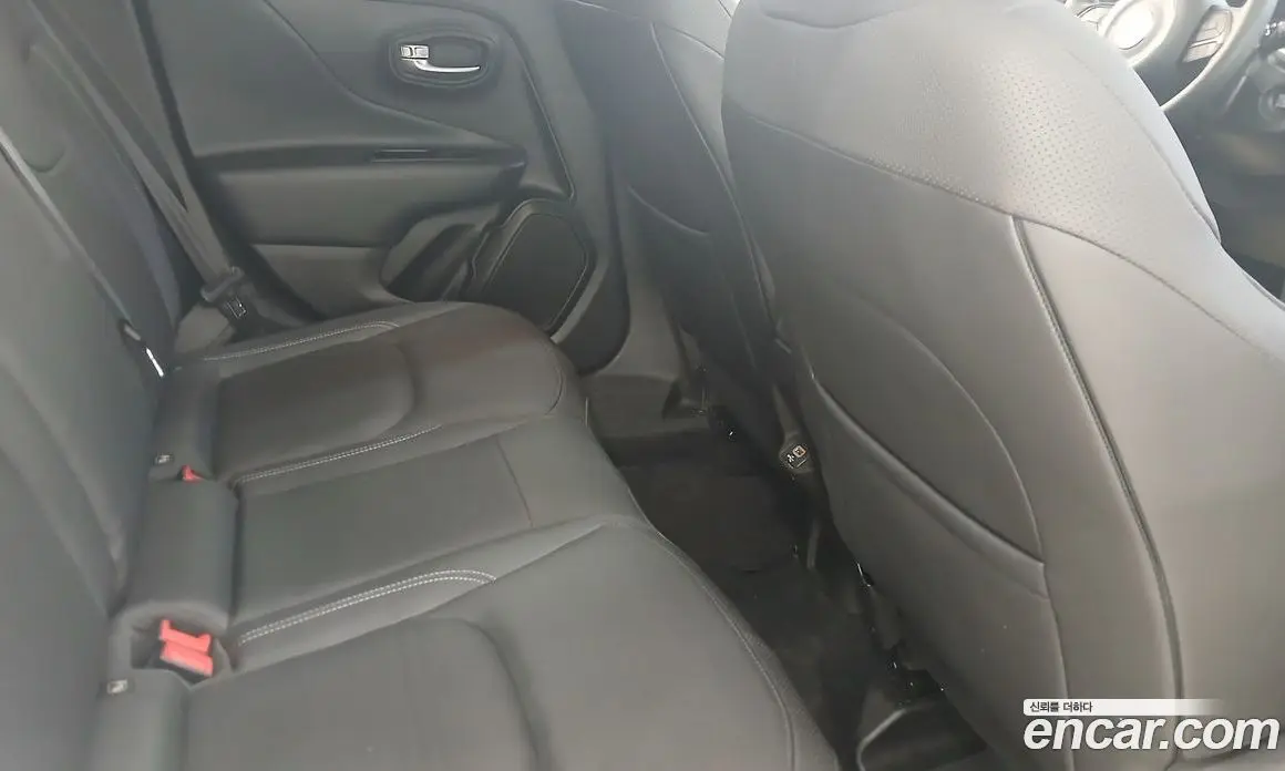 Jeep Renegade 2021 2.4 автомат (гидро), фото 15 Jeep Renegade 2021 2.4 автомат (гидро), фото 15
