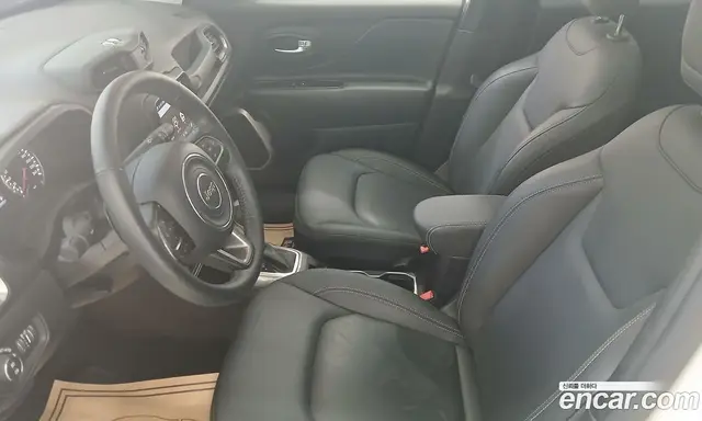 Jeep Renegade 2021 2.4 автомат (гидро), миниатюра 8 Jeep Renegade 2021 2.4 автомат (гидро), миниатюра 8