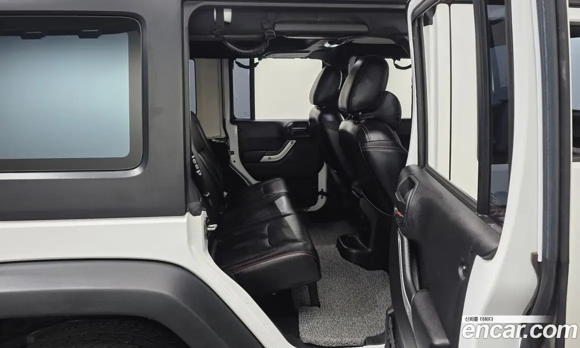 Jeep Wrangler 2016 3.6 автомат (гидро), фото 12