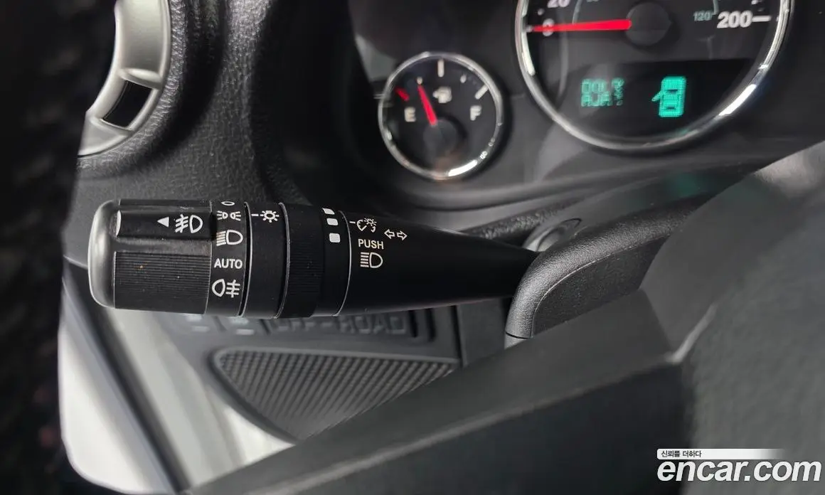Jeep Wrangler 2016 3.6 автомат (гидро), фото 14