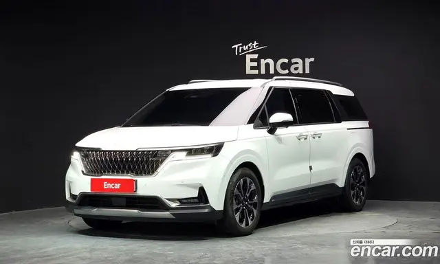 Kia Carnival, 2023, 35 176 км