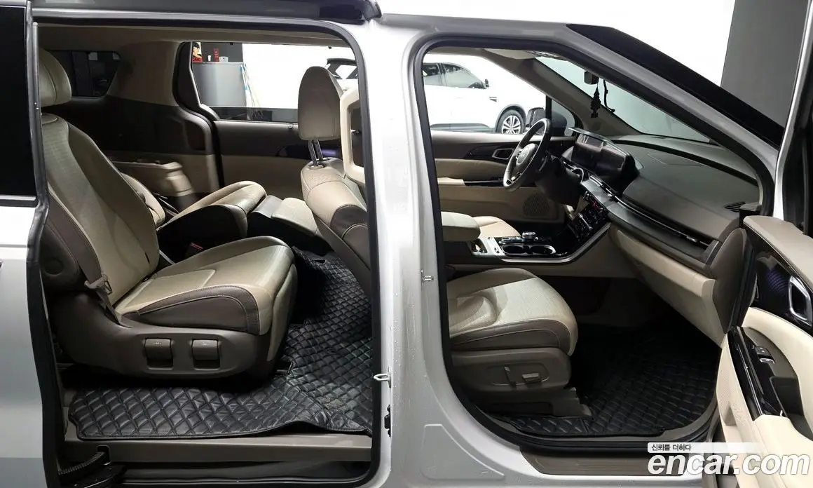 Kia Carnival 2023 3.5 автомат (гидро), фото 11 Kia Carnival 2023 3.5 автомат (гидро), фото 11