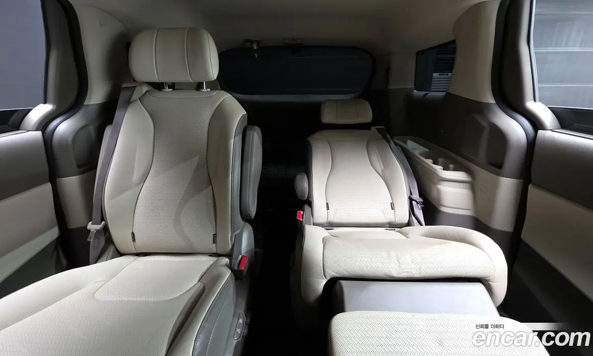 Kia Carnival 2023 3.5 автомат (гидро), фото 12 Kia Carnival 2023 3.5 автомат (гидро), фото 12