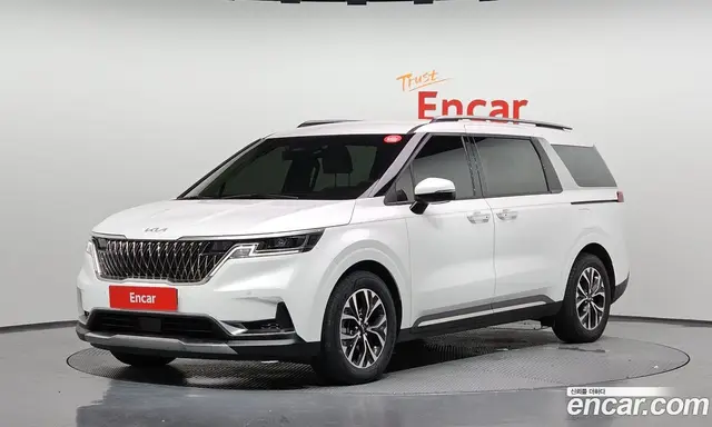 Kia Carnival, 2023, 35 675 км
