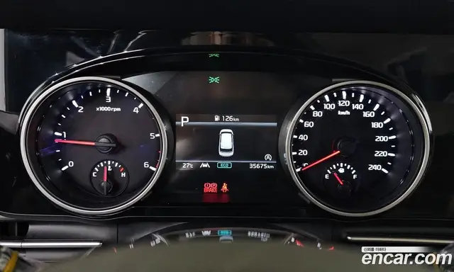 Kia Carnival 2023 2.2 автомат (гидро), миниатюра 8