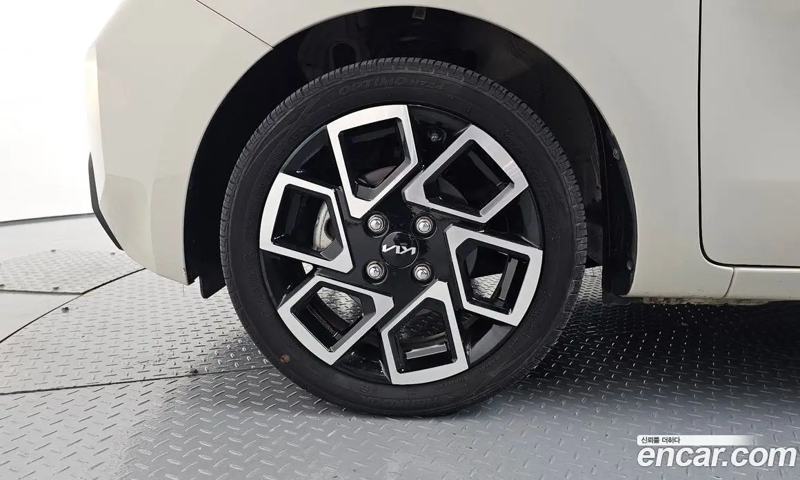 Kia Ray 2022 1.0 автомат (гидро), фото 5 Kia Ray 2022 1.0 автомат (гидро), фото 5