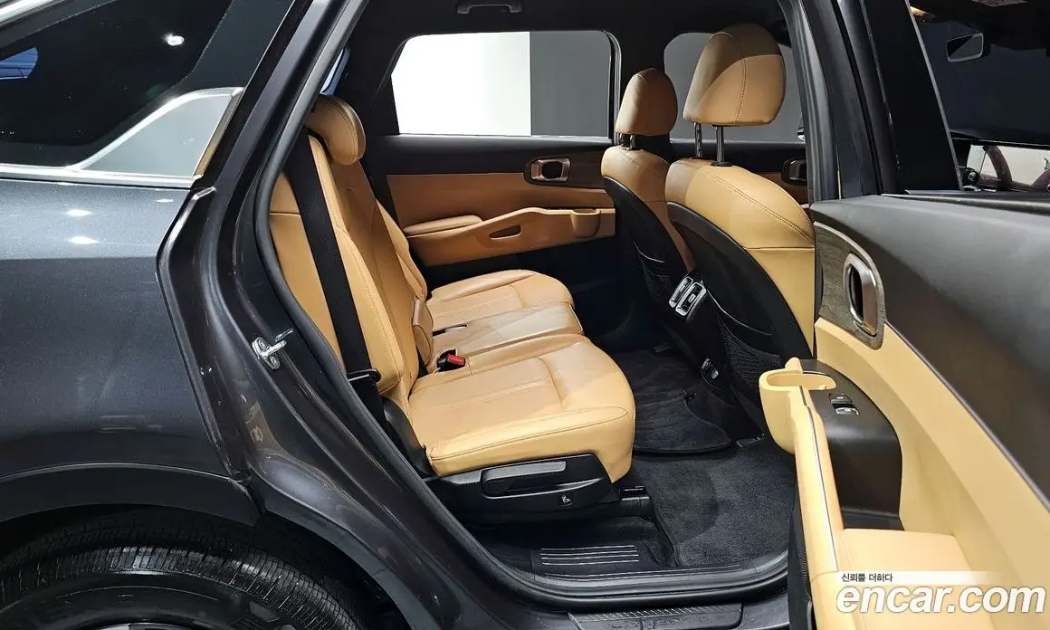 Kia Sorento 2021 1.6 автомат (гидро), фото 12 Kia Sorento 2021 1.6 автомат (гидро), фото 12