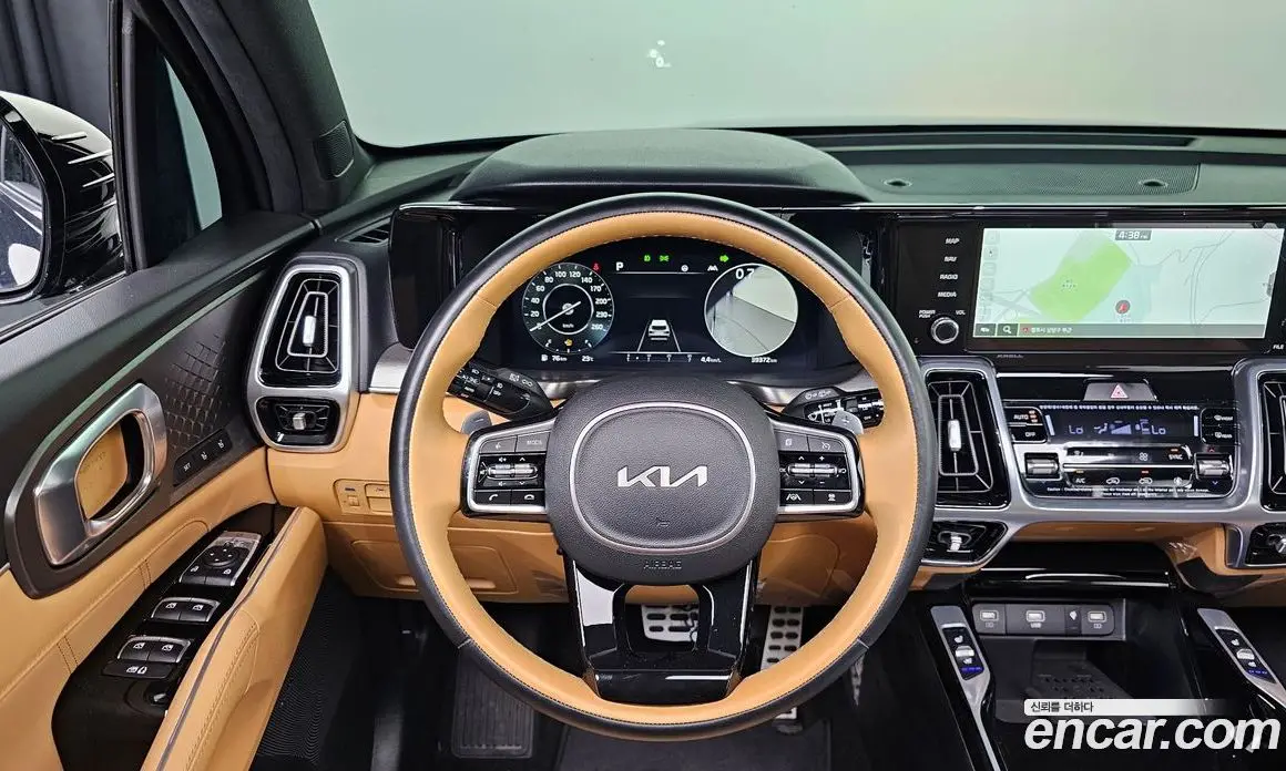 Kia Sorento 2023 2.2 автомат (гидро), фото 14