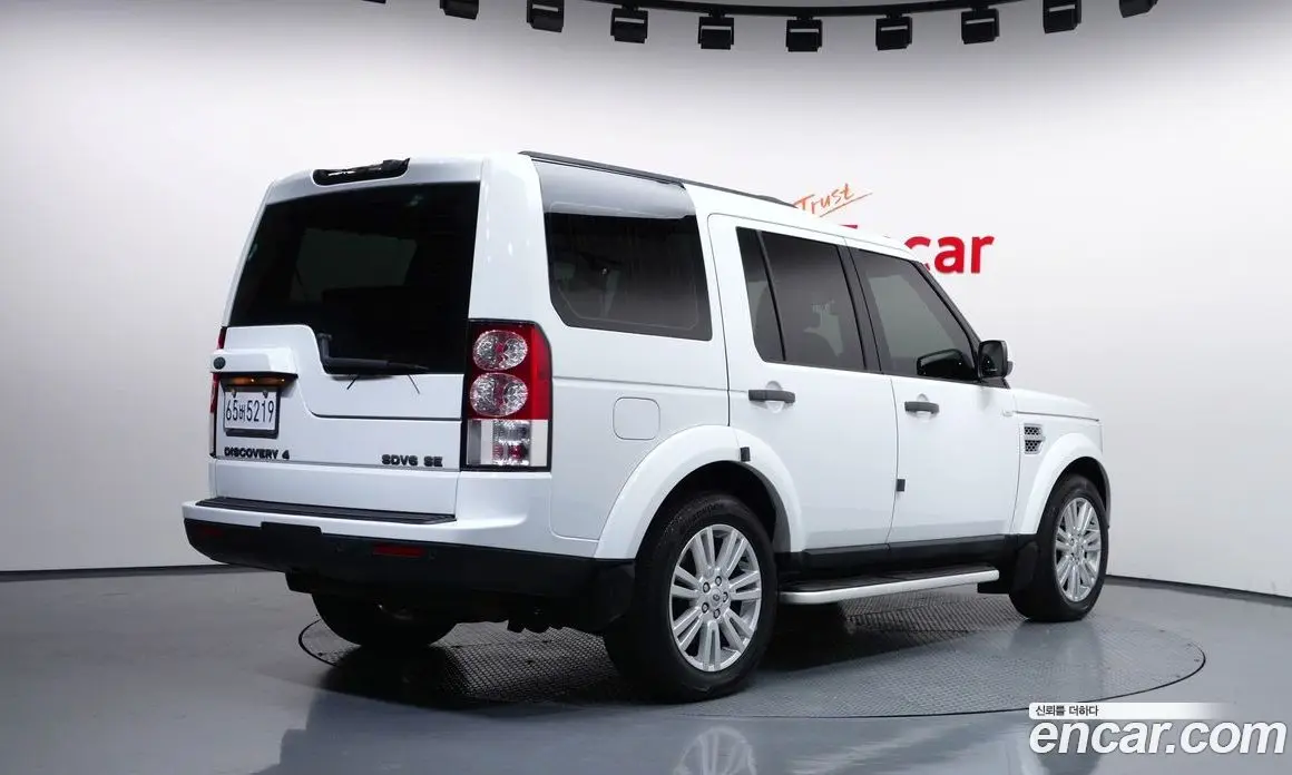 Land Rover Discovery 2012 3.0 автомат (гидро), фото 2 Land Rover Discovery 2012 3.0 автомат (гидро), фото 2