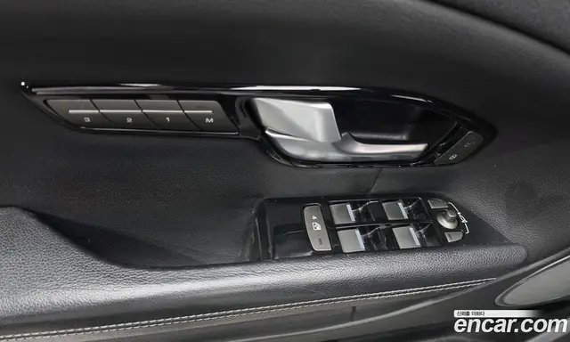 Land Rover Range Rover Evoque 2017 2.0 автомат (гидро), миниатюра 12