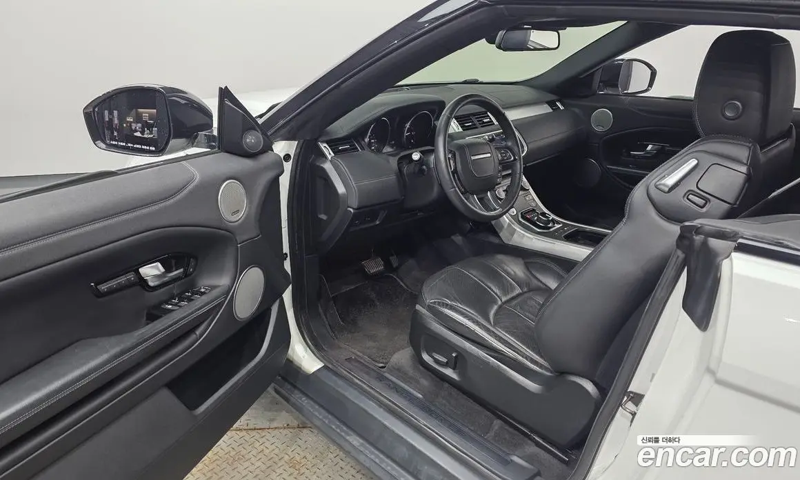 Land Rover Range Rover Evoque 2017 2.0 автомат (гидро), фото 10 Land Rover Range Rover Evoque 2017 2.0 автомат (гидро), фото 10