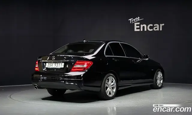 Mercedes-Benz C-Class 2012 1.8 автомат (гидро), миниатюра 2