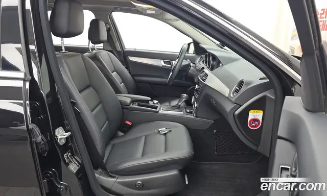 Mercedes-Benz C-Class 2012 1.8 автомат (гидро), миниатюра 11