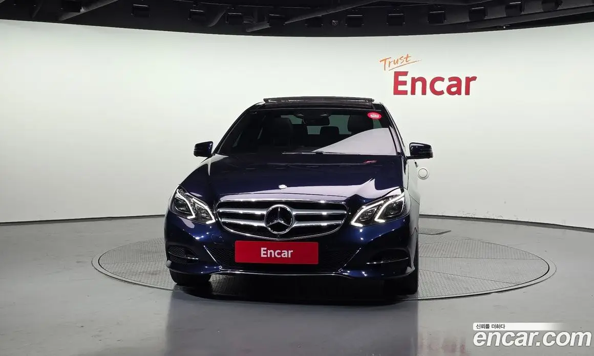 Mercedes-Benz E-Class 2015 3.5 автомат (гидро), фото 3 Mercedes-Benz E-Class 2015 3.5 автомат (гидро), фото 3
