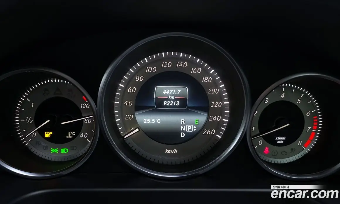 Mercedes-Benz E-Class 2015 3.5 автомат (гидро), фото 8 Mercedes-Benz E-Class 2015 3.5 автомат (гидро), фото 8