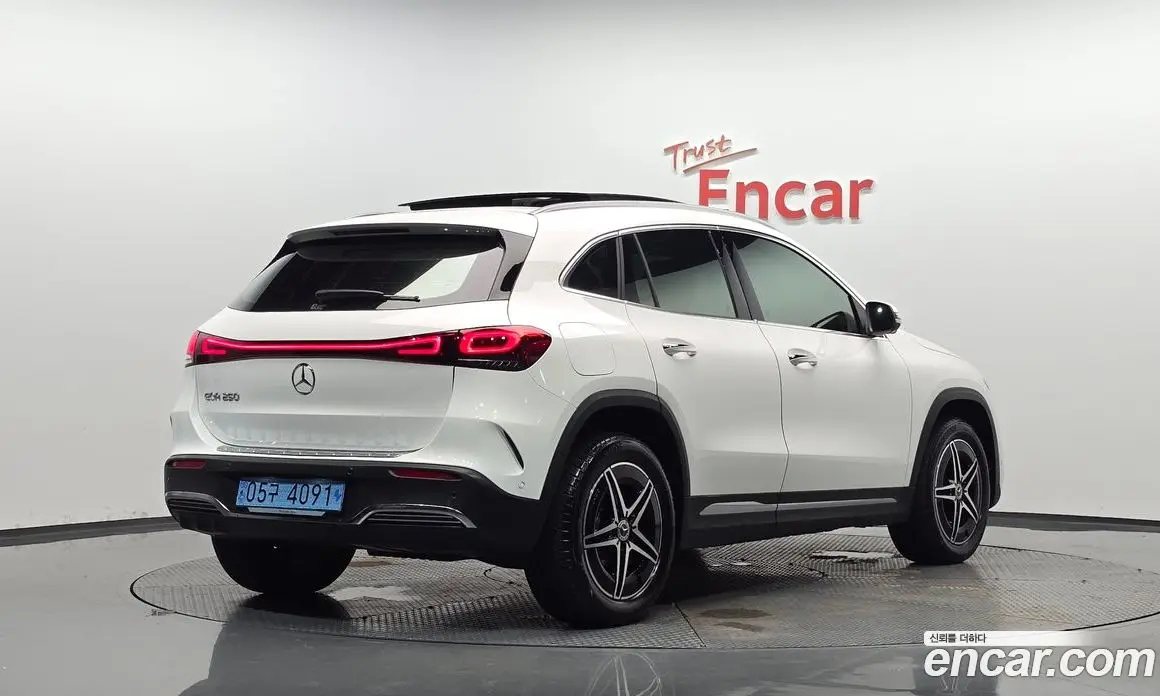 Mercedes-Benz EQA 2024 0.2 автомат (гидро), фото 2 Mercedes-Benz EQA 2024 0.2 автомат (гидро), фото 2