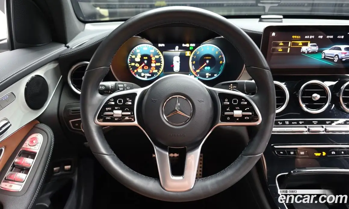 Mercedes-Benz GLC-Class 2022 2.0 автомат (гидро), фото 13