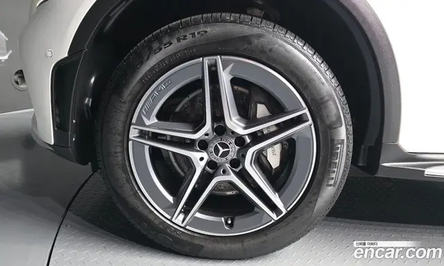 Mercedes-Benz GLC-Class 2022 2.0 автомат (гидро), миниатюра 5