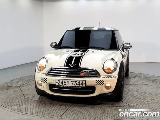 Mini Cooper 2013 1.6 автомат (гидро), миниатюра 2