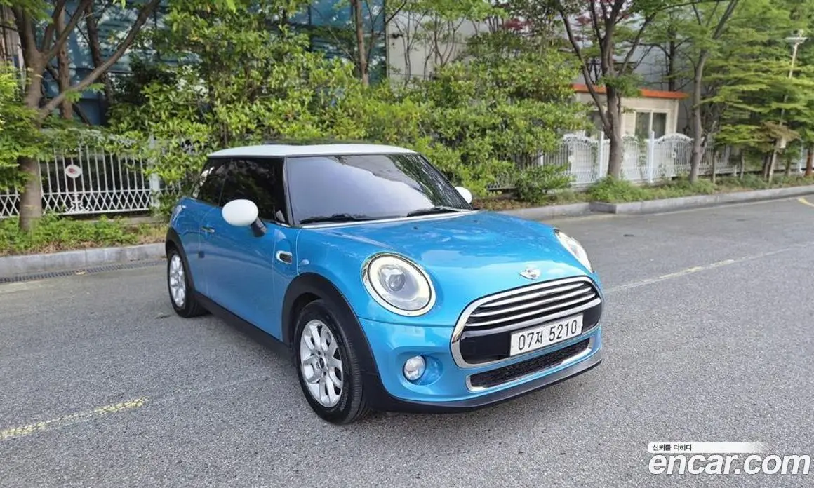 Mini Cooper 2017 1.5 автомат (гидро), фото 4 Mini Cooper 2017 1.5 автомат (гидро), фото 4