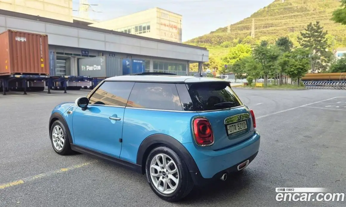 Mini Cooper 2017 1.5 автомат (гидро), фото 5 Mini Cooper 2017 1.5 автомат (гидро), фото 5