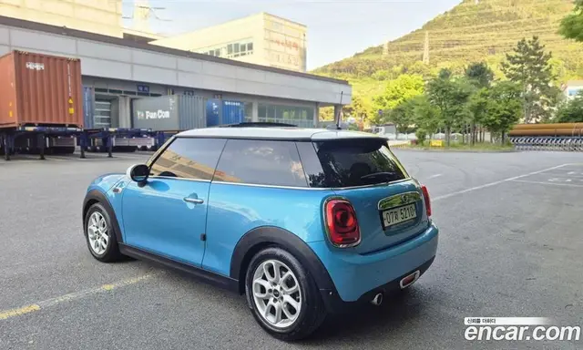 Mini Cooper 2017 1.5 автомат (гидро), миниатюра 5 Mini Cooper 2017 1.5 автомат (гидро), миниатюра 5