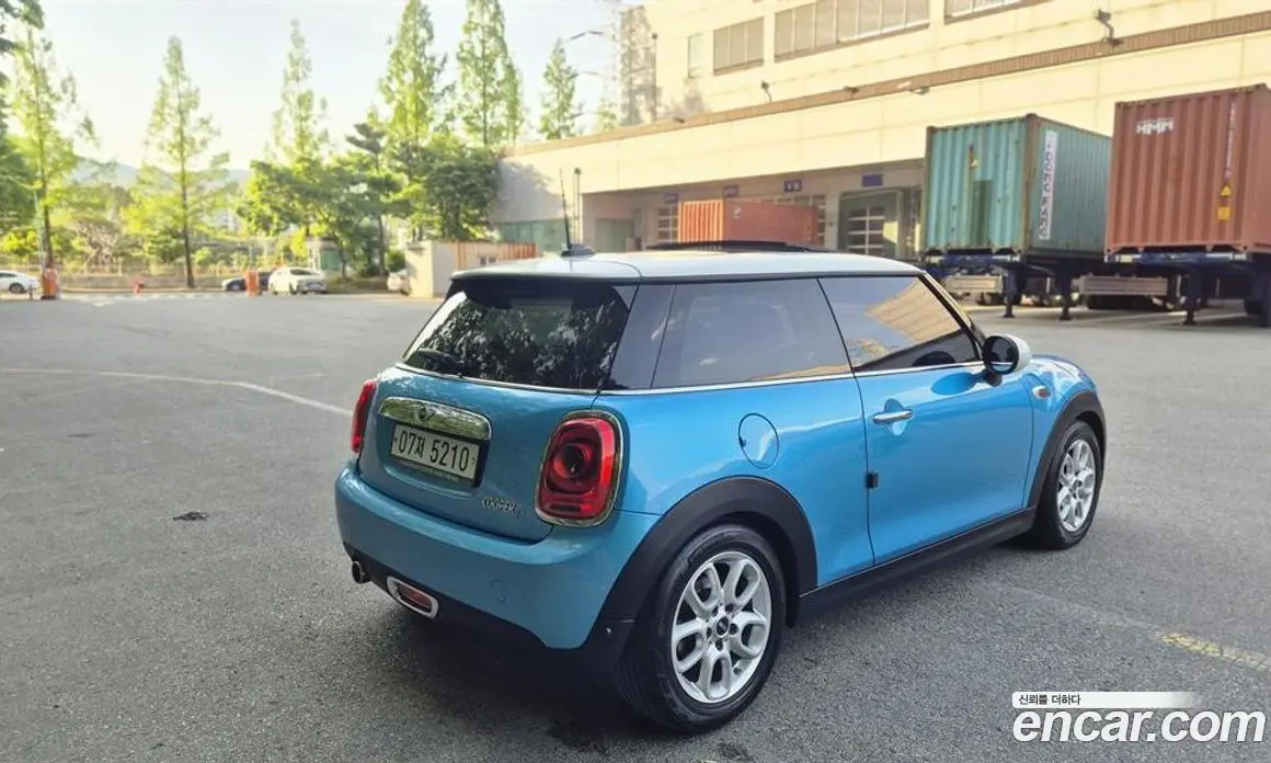 Mini Cooper 2017 1.5 автомат (гидро), фото 6 Mini Cooper 2017 1.5 автомат (гидро), фото 6