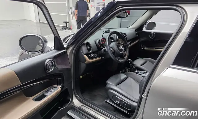 Mini Countryman 2017 2.0 автомат (гидро), миниатюра 10