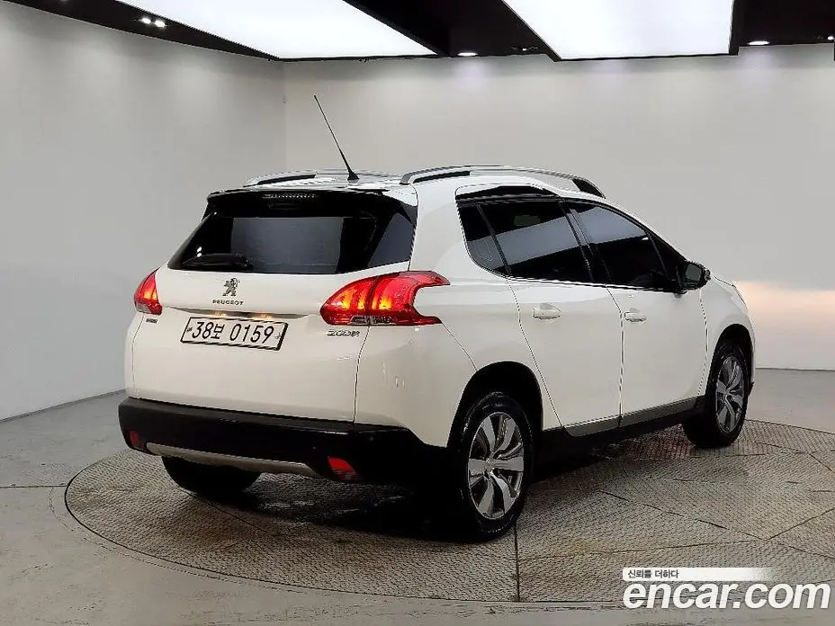 Peugeot 2008 2016 1.6 автомат (гидро), фото 4
