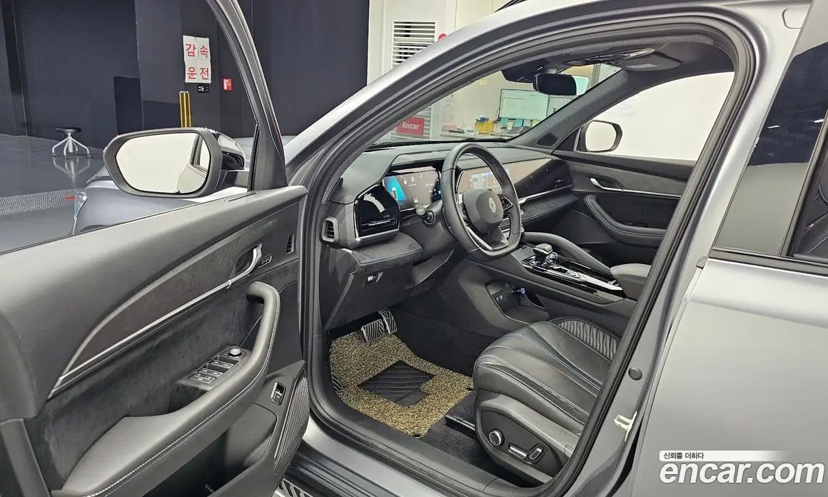 Renault (Samsung) Grand Koleos 2024 1.5 автомат (гидро), фото 10 Renault (Samsung) Grand Koleos 2024 1.5 автомат (гидро), фото 10