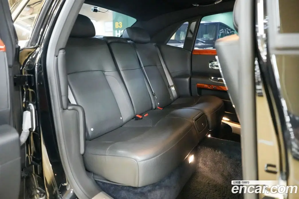 Rolls-Royce Ghost 2013 6.6 автомат (гидро), фото 11