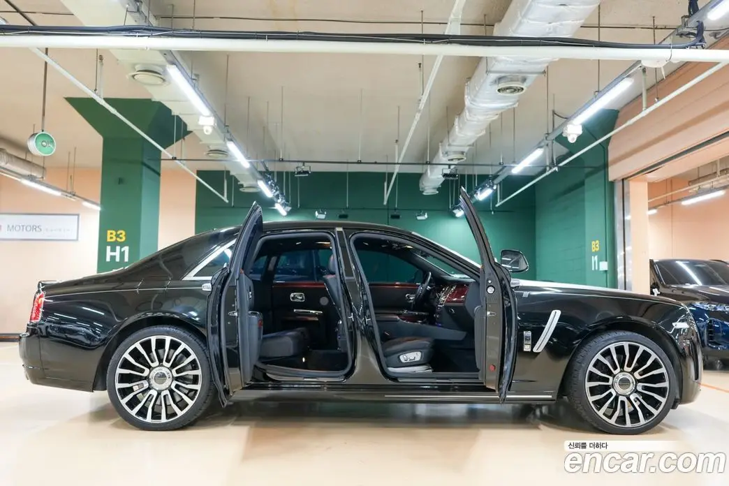 Rolls-Royce Ghost 2013 6.6 автомат (гидро), фото 18