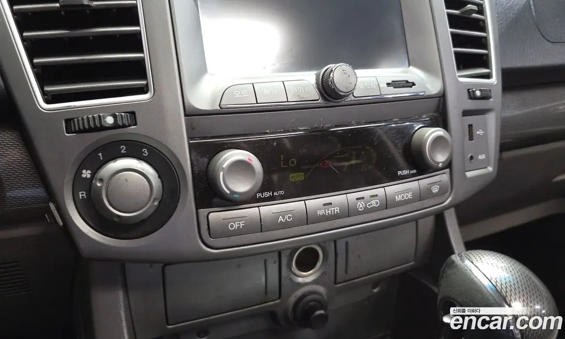 SsangYong Korando 2013 2.0 автомат (гидро), фото 15 SsangYong Korando 2013 2.0 автомат (гидро), фото 15