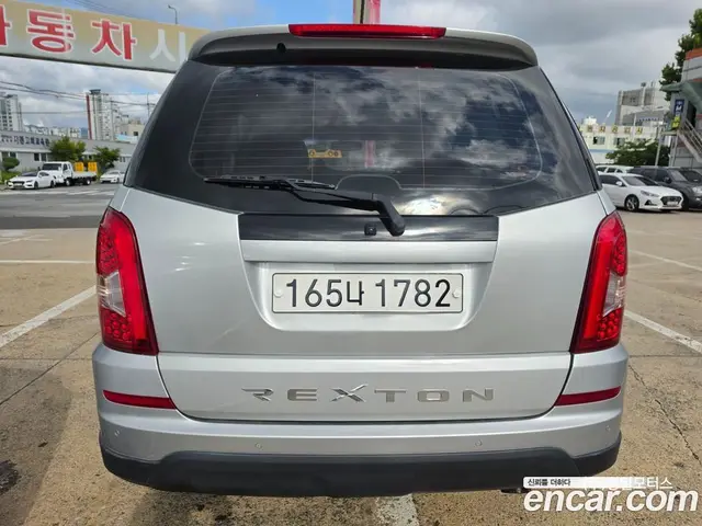 SsangYong Rexton 2013 2.0 автомат (гидро), миниатюра 4