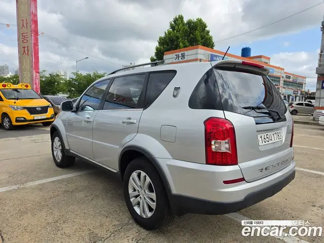SsangYong Rexton 2013 2.0 автомат (гидро), миниатюра 6