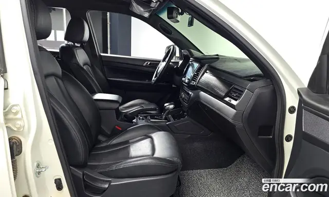 SsangYong Rexton 2023 2.2 автомат (гидро), миниатюра 11 SsangYong Rexton 2023 2.2 автомат (гидро), миниатюра 11