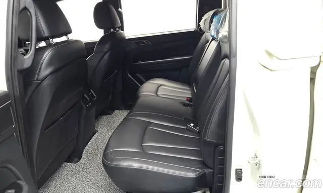 SsangYong Rexton 2023 2.2 автомат (гидро), миниатюра 12