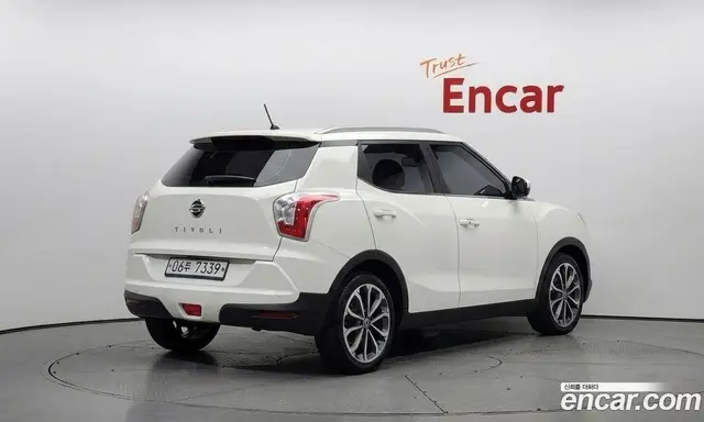 SsangYong TIBOLI 2017 1.6 автомат (гидро), миниатюра 2