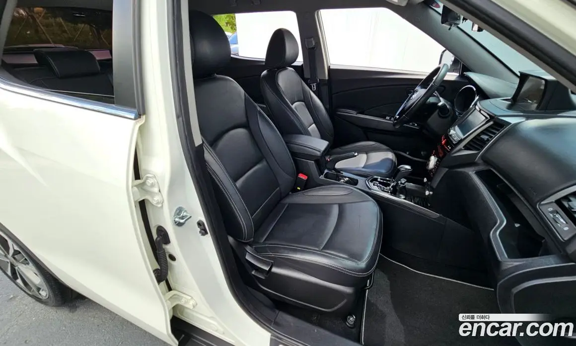 SsangYong TIBOLI 2017 1.6 автомат (гидро), фото 20