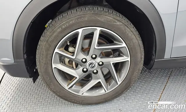 SsangYong TIBOLI 2022 1.5 автомат (гидро), миниатюра 5